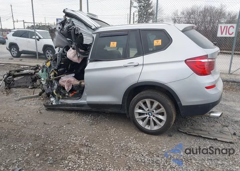 2016 BMW X3 xDrive28I z USA, uszkodzony, nr VIN 5UXWX9C57G0D65711